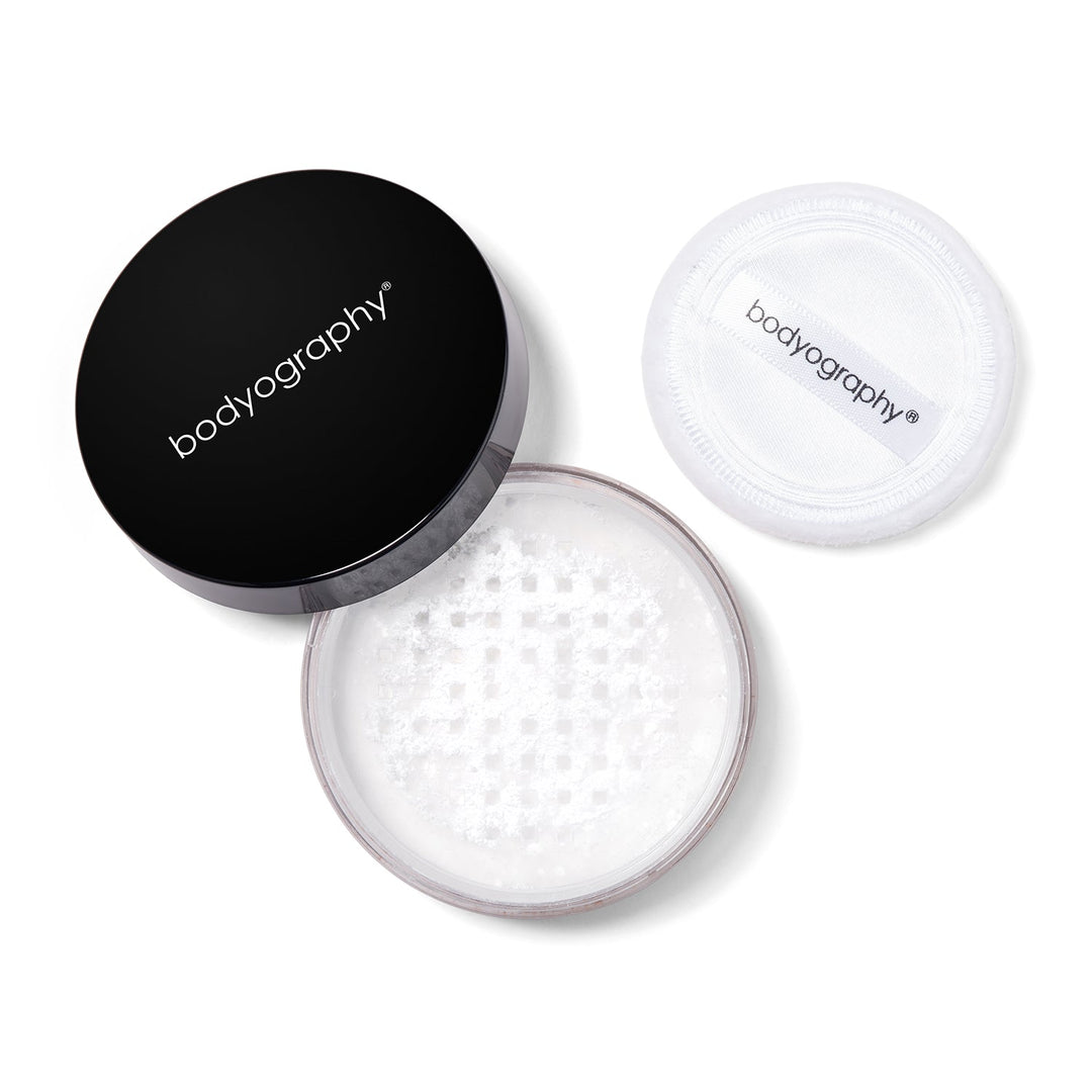 Talc-free loose setting powder in a clear container with hyaluronic acid for an airbrushed finish by Bodyography SA