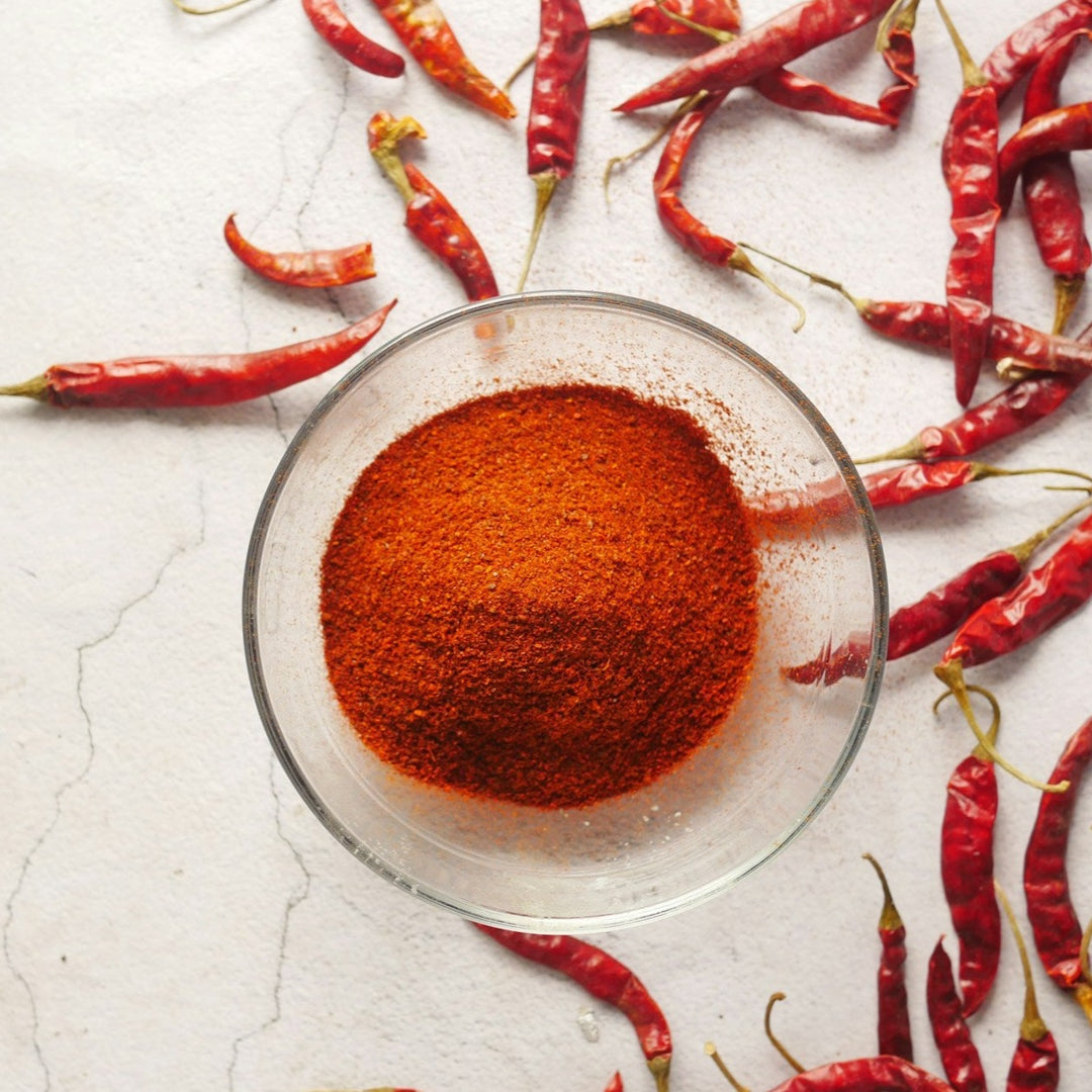 AGT Ground Cayenne Pepper - Pure red chili powder in a 100g package