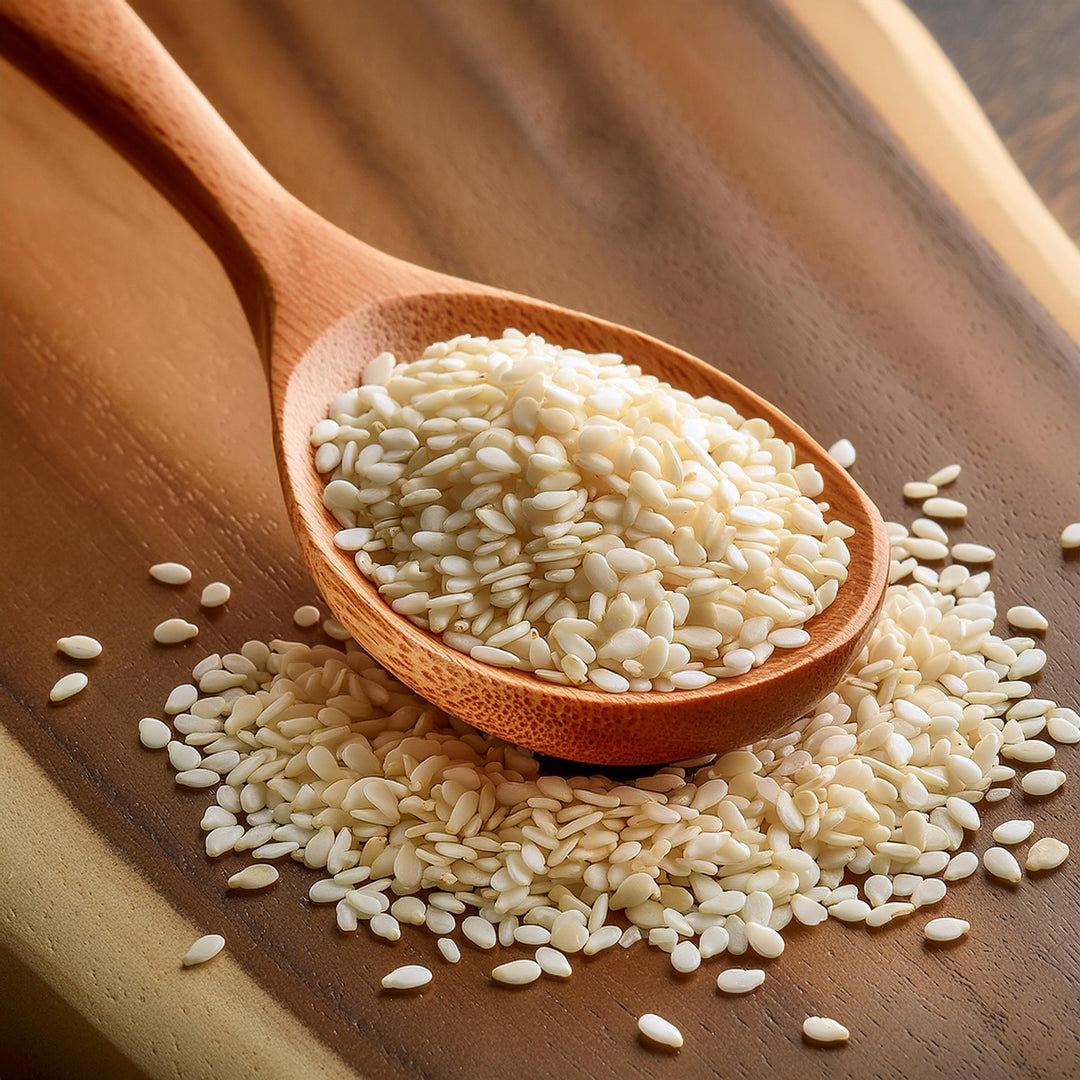 AGT natural sesame seeds in a clear 50g package, ideal for cooking and baking, gluten-free and healthy.