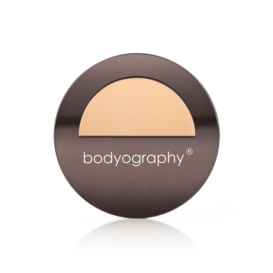 Bodyography SA Silk Cream Foundation in shade #01 - Fair, suitable for all skin types, with anti-aging hyaluronic acid.