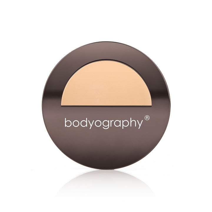 Bodyography SA Silk Cream Foundation in shade #01 - Fair, suitable for all skin types, with anti-aging hyaluronic acid.